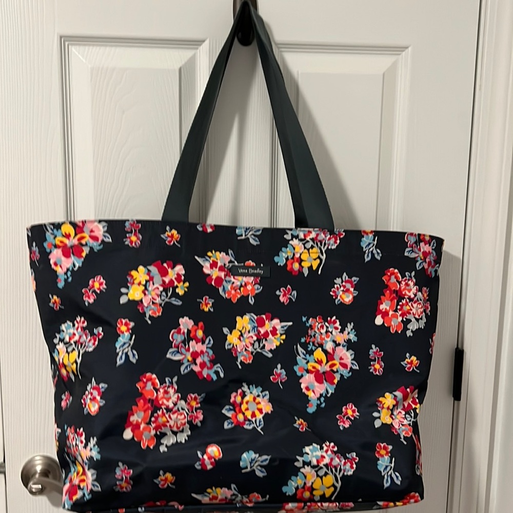 Vera Bradley Oversized Tote Overnighter Work Bag